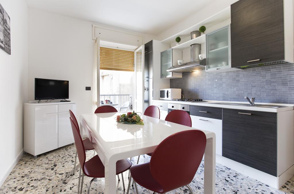 Seaside Holidays Apartamento Alghero Quarto foto